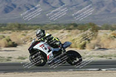 media/Nov-02-2025-CVMA (Sun) [[337aff29ab]]/Race 16-Formula Twins-Formula 40 UL(Holeshot)/